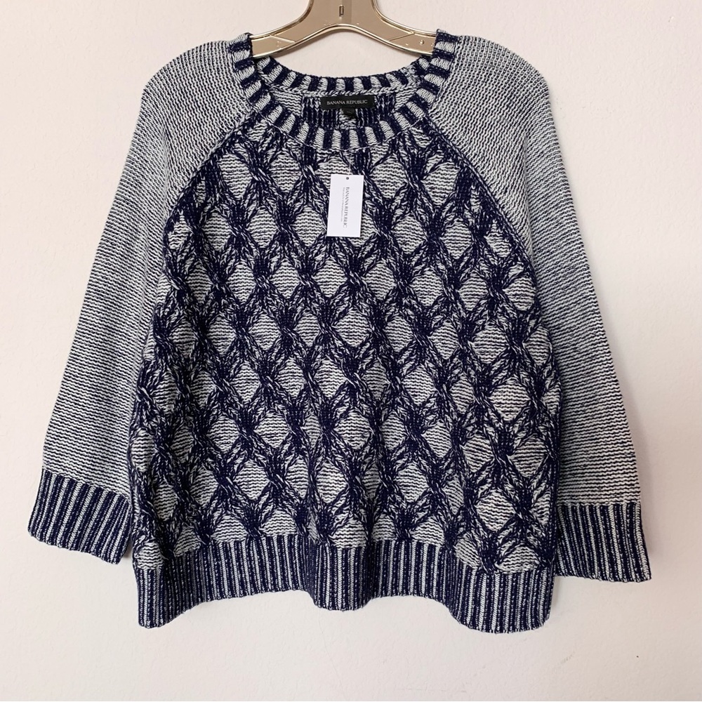 Banana republic reverse cable knit pullover
